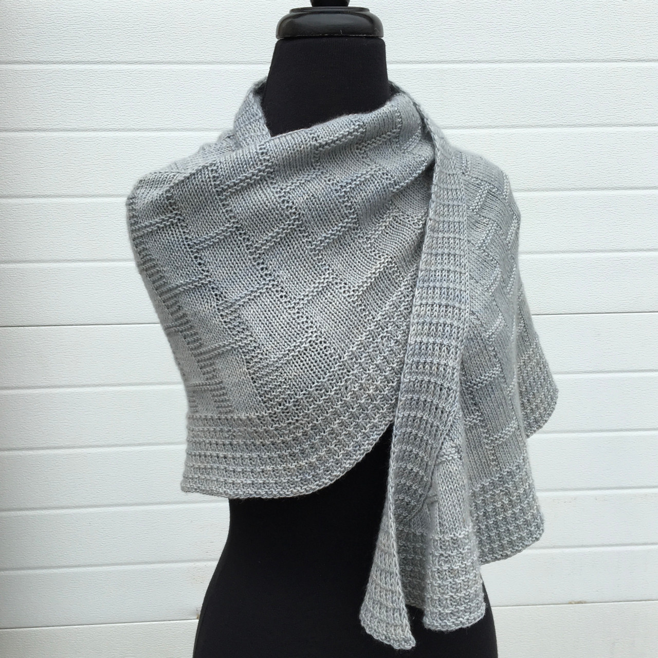 Maker's Note - Mayhem Shawl by Åsa Tricosa