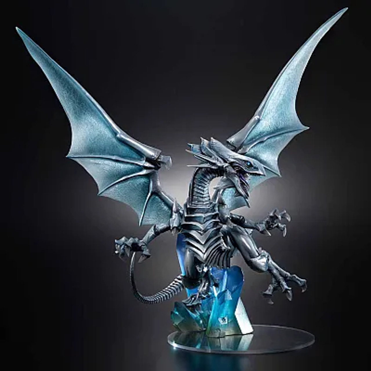 blue eyes white dragon action figure