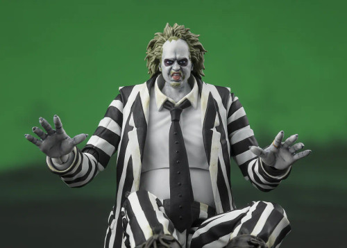 Bandai Spirits S.H.Figuarts "Beetlejuice, Beetlejuice" (2024) Beetlejuice 1/12 Scale Action Figure www.HobbyGalaxy.com Bandai Spirits S.H.Figuarts "Beetlejuice, Beetlejuice" (2024) Beetlejuice 1/12 Scale Action Figure www.HobbyGalaxy.com