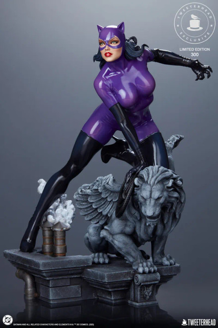 Tweeterhead DC Comics Catwoman (Purple Edition)1/6 Scale Maquette www.HobbyGalaxy.com Tweeterhead DC Comics Catwoman (Purple Edition)1/6 Scale Maquette www.HobbyGalaxy.com