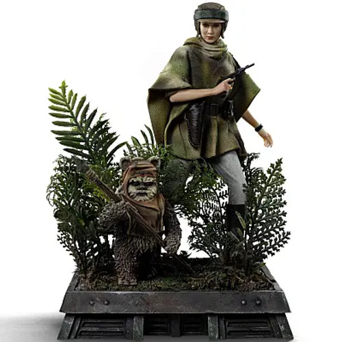 Iron Studios "Star Wars" Leia and Wicket Art Scale 1/10 Statue www.HobbyGalaxy.com