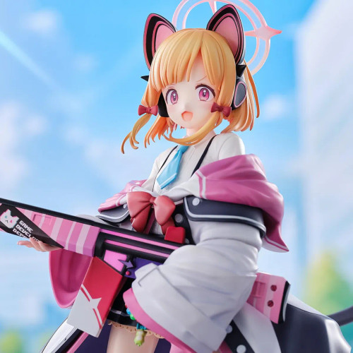 Union Creative "Blue Archive" Momoi 1/6 Scale Figure www.HobbyGalaxy.com
