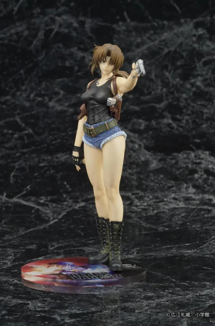Pre-order the Black Lagoon Revy DIGSTA figure! This 175mm PVC statue features digital sculpting, her signature Sword Cutlass pistols, and an acrylic base with Rei Hiroe artwork. A must-have for Lagoon Company fans!