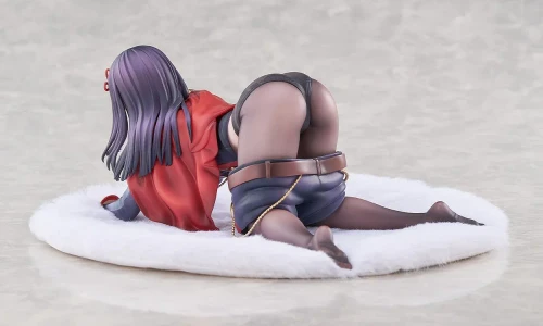 Pre-order the Solarain Chained Soldier Season 2: Ren Yamashiro 1/7 Scale Figure Plushie Set at HobbyGalaxy.com. Secure this deluxe collectible for your collection today!