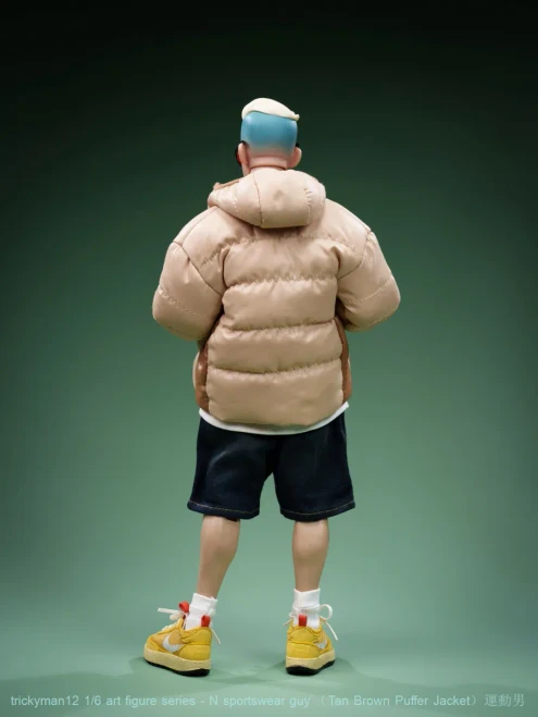 Pre-order the trickyMan12 N Sportswear Guy (Tan Brown) 1/6 scale art figure today! Secure this urban streetwear collectible at HobbyGalaxy.com.