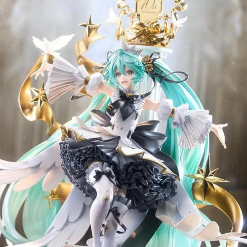 Pre-order the Good Smile Company Hatsune Miku Symphony: 10th Anniversary Ver. 1/7 scale figure at HobbyGalaxy.com. Features orchestra key visual design.