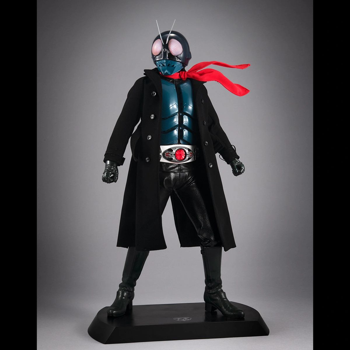 Megahouse Kamen (Masked) Rider Ultimate Article Shin Kamen Rider 40cm  Complete Figure Statue