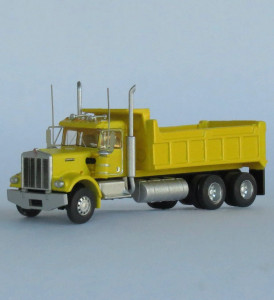 Trainworx 49075 Yellow Kenworth W900 Dump Truck N scale