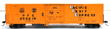 Athearn RTR 7111 Pacific Fruit Express 57' Mechanical Reefer #459418 HO scale