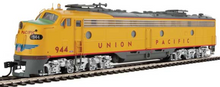 Walthers Proto 920-42379  Union Pacific E9A #944 DCC Sound HO