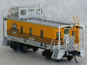 Trainworx 31401-50 Rio Grande D&RGW Caboose 4-Stripe #01450 N scale
