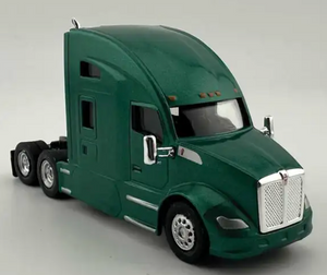HLP 68005 Kenworth T680 Green Sleeper Cab HO