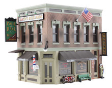 Woodland Scenics BR5024 Corner Emporium HO scale Built & Ready