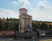 Walthers Cornerstone 933-4202 Small Wood Coaling Tower Kit HO