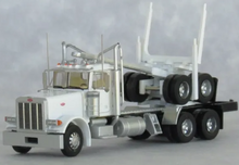 Trainworx 47982 Peterbilt White 379 Log Truck/Trailer N scale