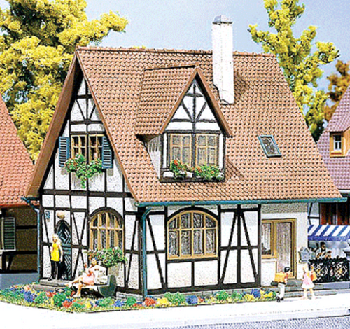 Faller 130257 One Family House HO