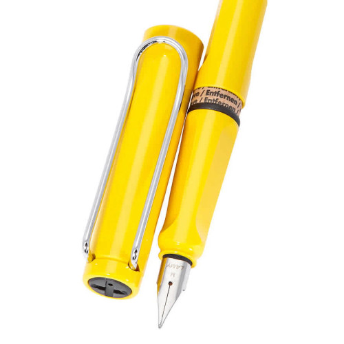 Lamy Safari Fountain Pen, Yellow Medium Nib (L18M)