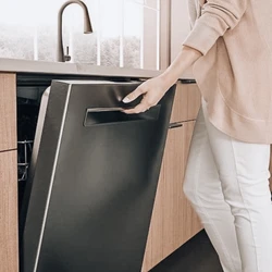 Appliance Repair vs. Replace: How Edmonton Homeowners Should Make the Call