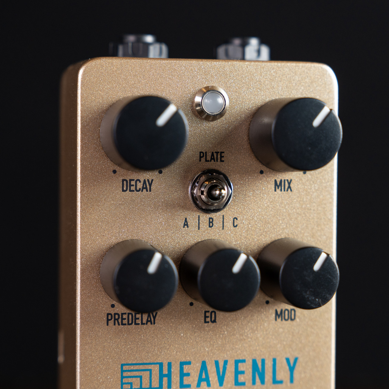 ギター UniversalAudio HEAVENLY UAFX PlateReverb Universal Audio UAFX Heavenly Plate Reverb Guitar Effects