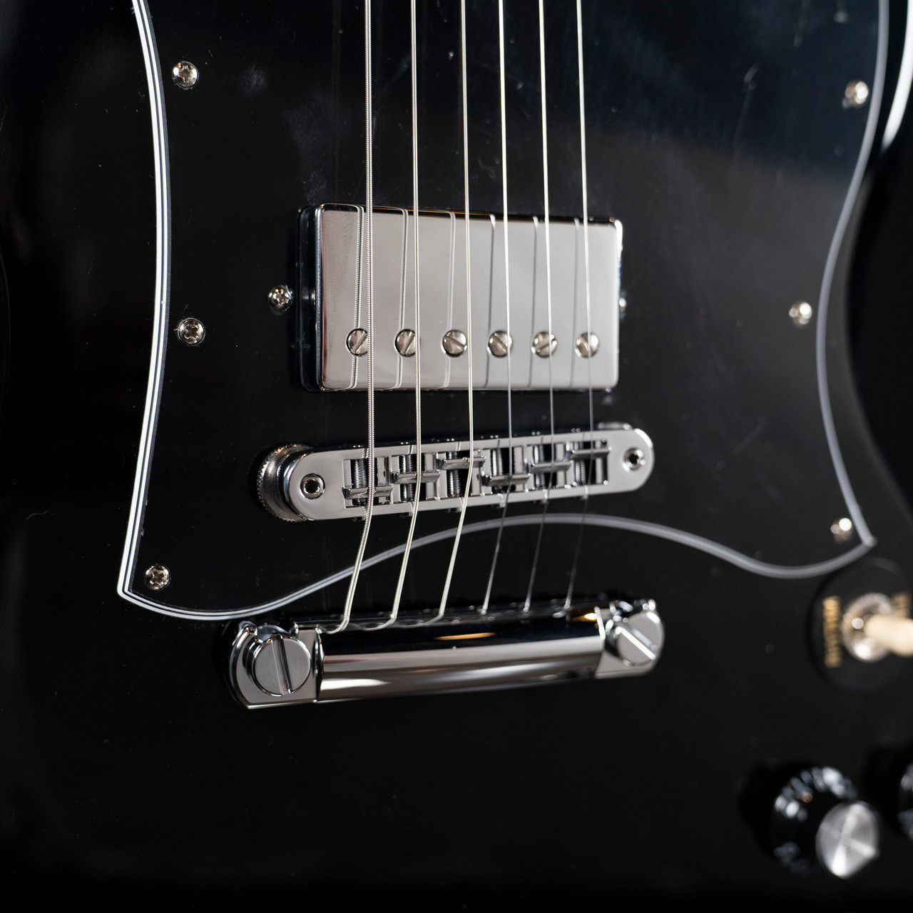 極美品 Gibson SG Standard 付属品多数 Gibson SG Standard Ebony 1:4 Scale Mini Guitar Model – AXE