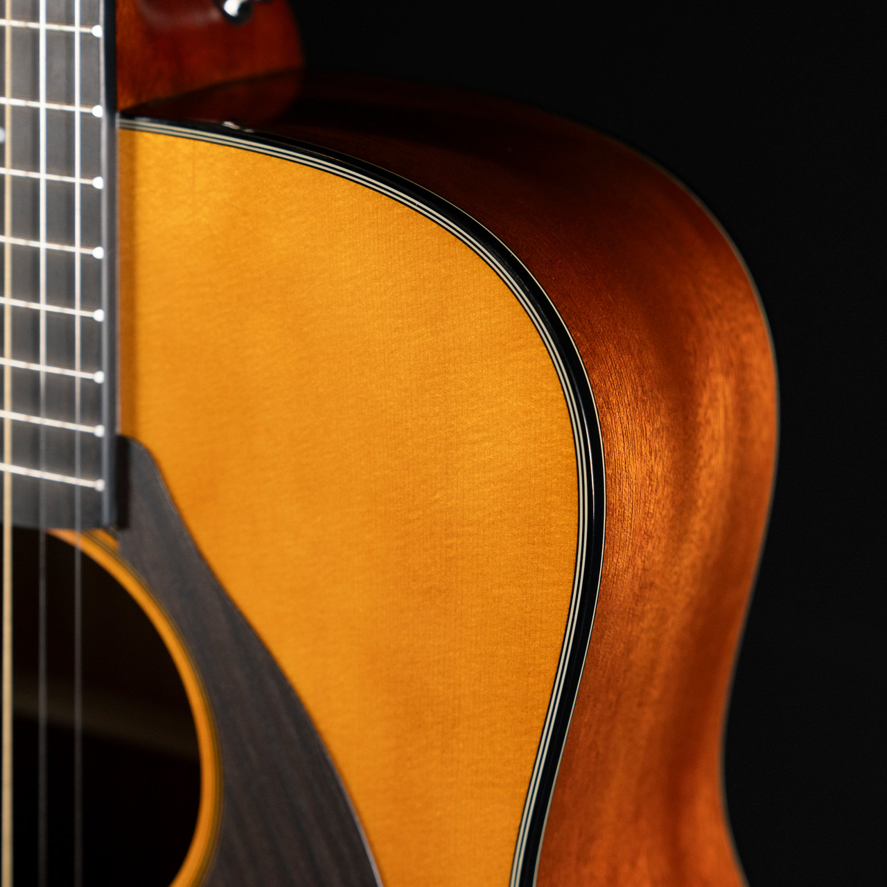超美品　ヤマハ　FGX5 GLOSS YAMAHA FGX5 GLOSS Red Label エレアコ 【国産】ドレッドノート