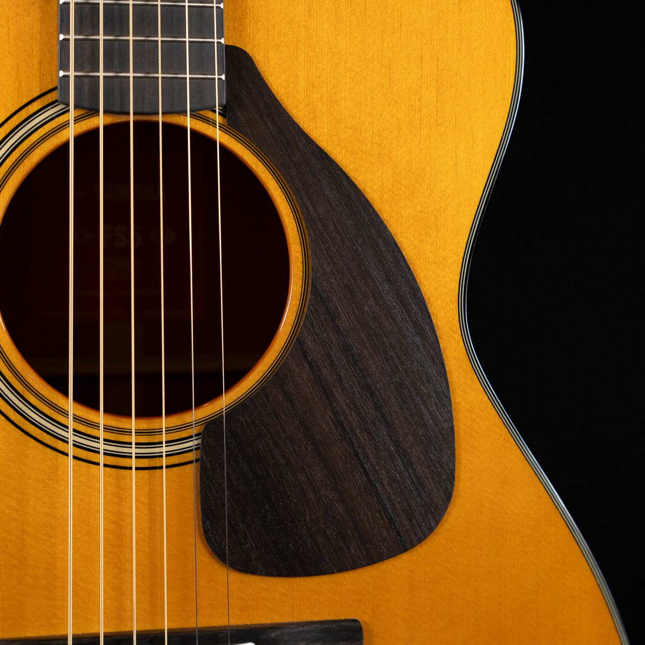 ヤマハ YAMAHA FS5 ARE - RED LABEL Amazon.com: Yamaha FS5 Red Label Acoustic Guitar - Natural