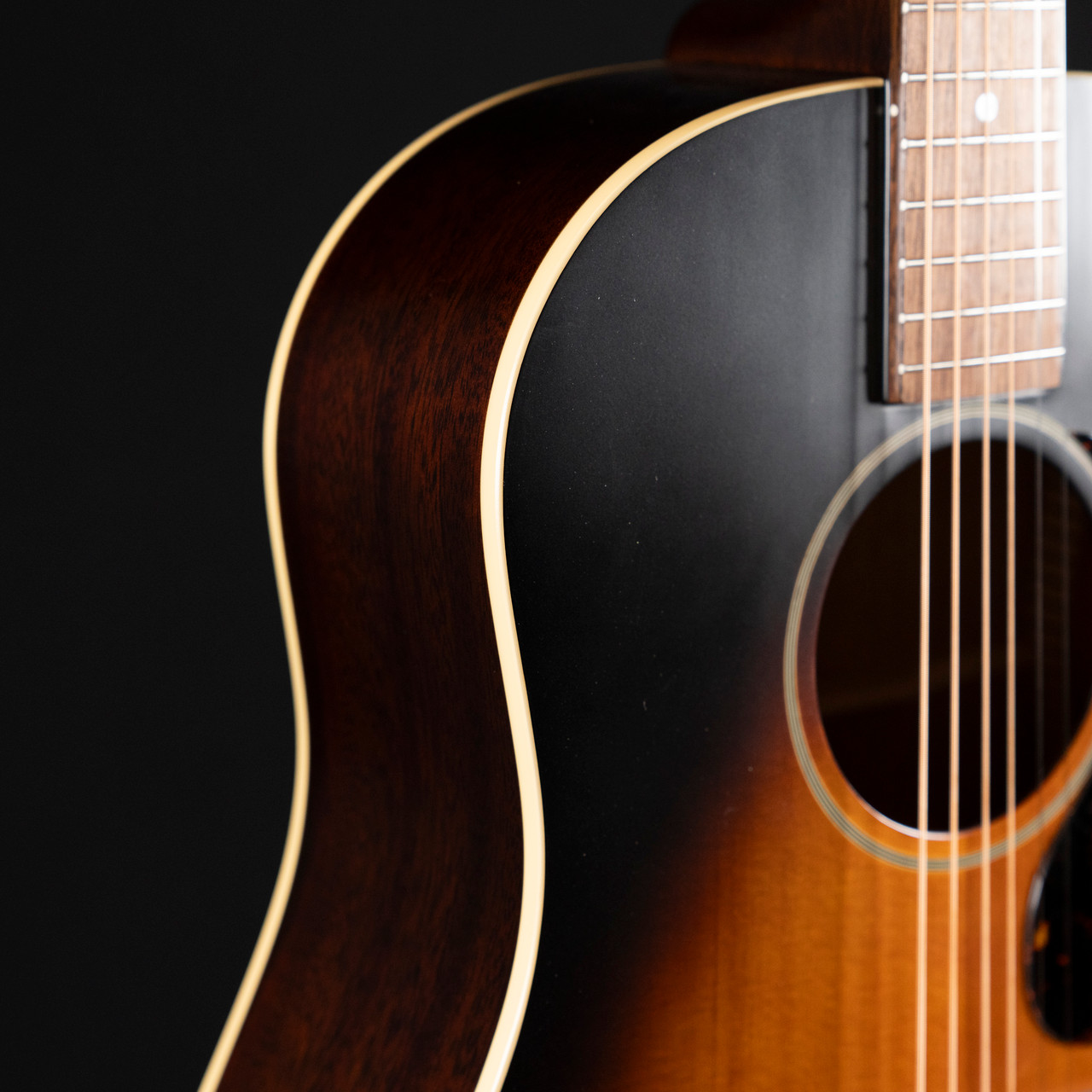 エピフォンInspiredByGibsonCustom1942BannerJ45 Amazon.com: Epiphone Inspired by Gibson Custom 1942 Banner J