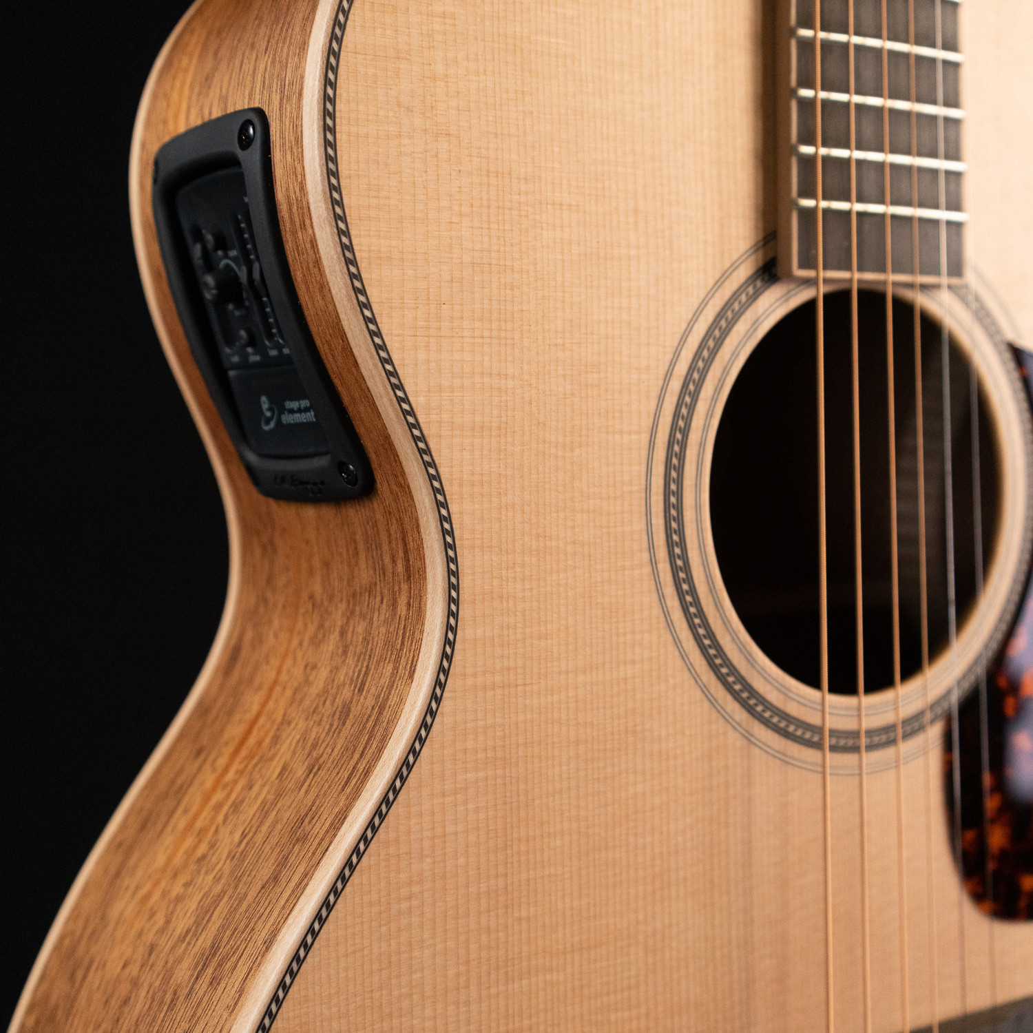 Larrivee OM-40E Legacy Series - Natural