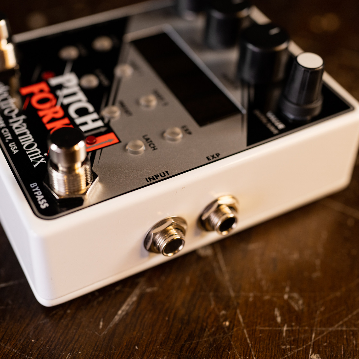 Electro-Harmonix Pitch Fork + Polyphonic Pitch Shifter Pedal