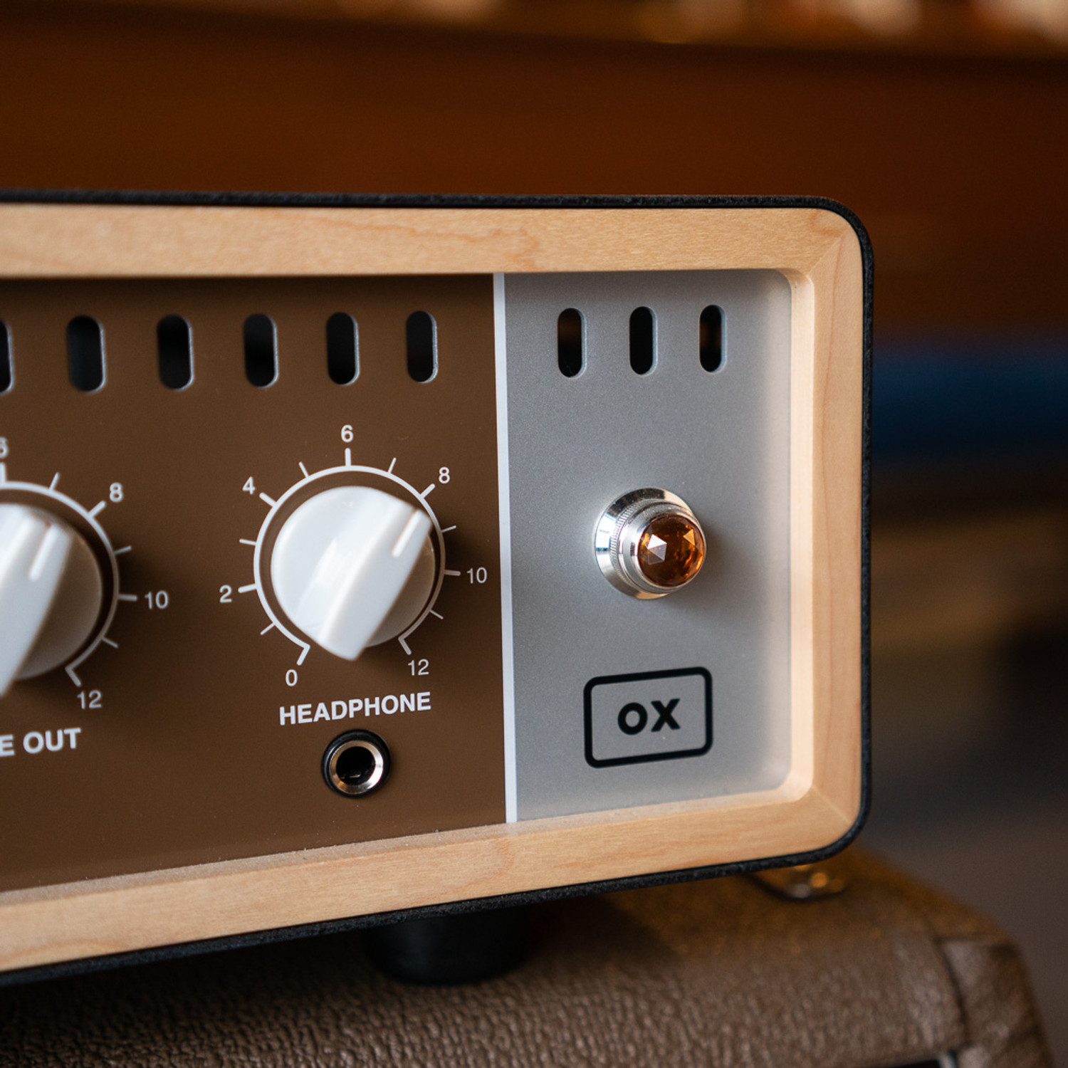 Universal Audio - OX Amp Top Box Attenuator