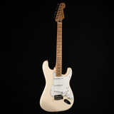 Fender Limited Edition Player II Stratocaster– Roasted Maple Fingerboard, Olympic White Fender Limited Edition Player II Stratocaster– Roasted Maple Fingerboard, Olympic White