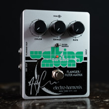 Electro-Harmonix Andy Summers Walking on the Moon Analog Flanger Pedal 