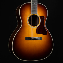 Collings C10 Deluxe Acoustic Guitar – Sunburst Collings C10 Deluxe Acoustic Guitar – Sunburst