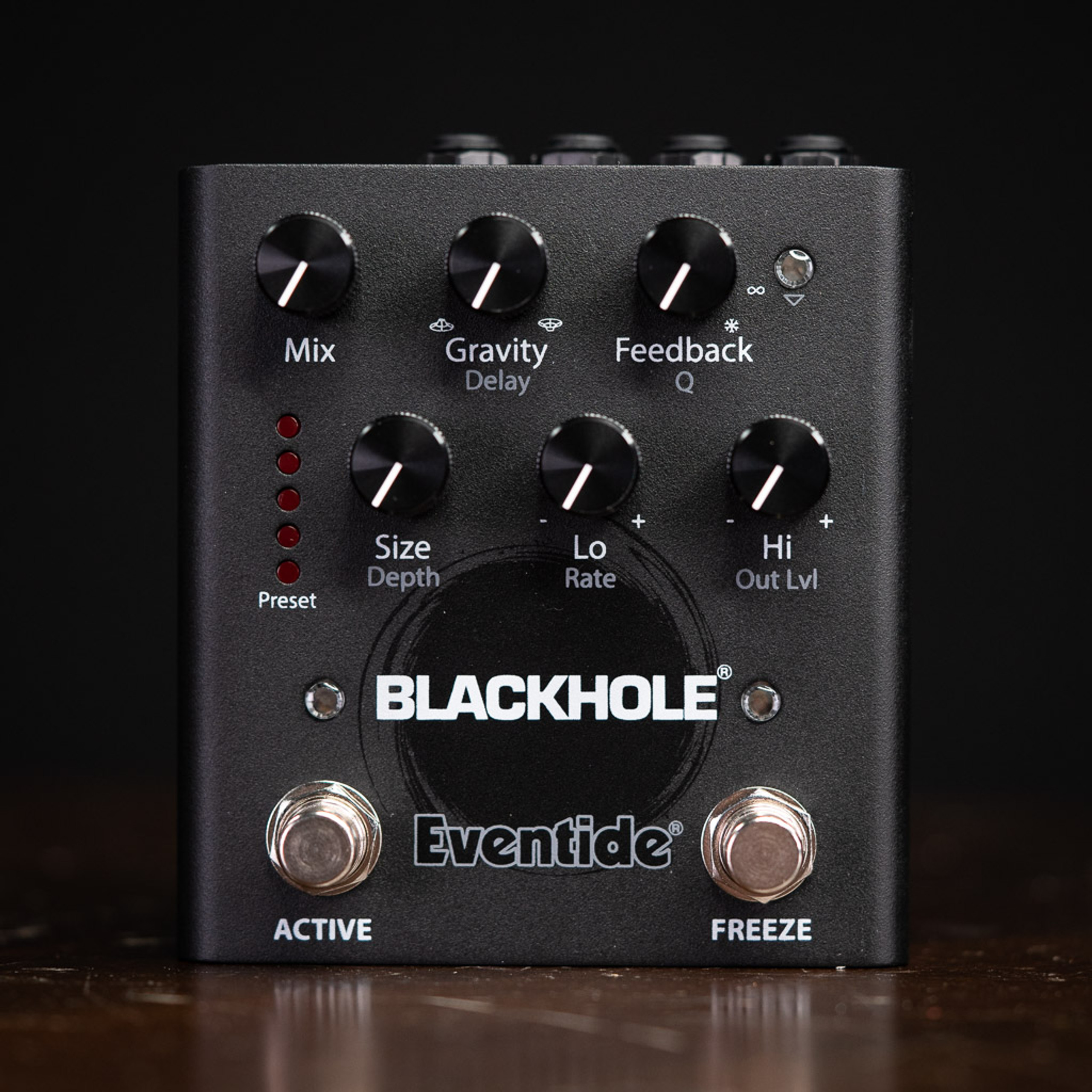 eventide blackhole pedal vs space