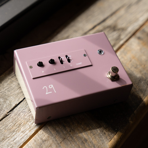 29 Pedals | Pedal & Effects known for a clean preamp