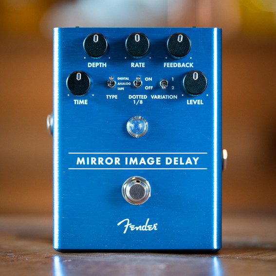 ギター Fender Mirror Image Delay Fender Mirror Image Delay Pedal - YouTube