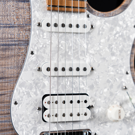 Suhr Standard Plus HSS - Trans Blue Denim Slate - Roasted Maple #1000