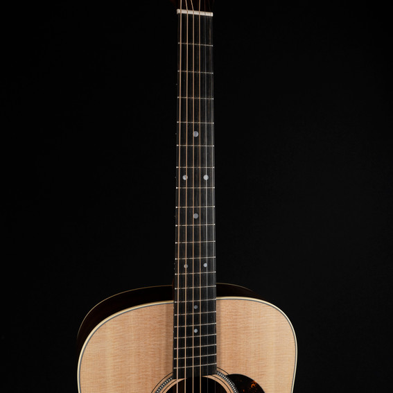 Martin D16e Rosewood Acoustic Electric Guitar Martin D16e Rosewood Acoustic Electric Guitar