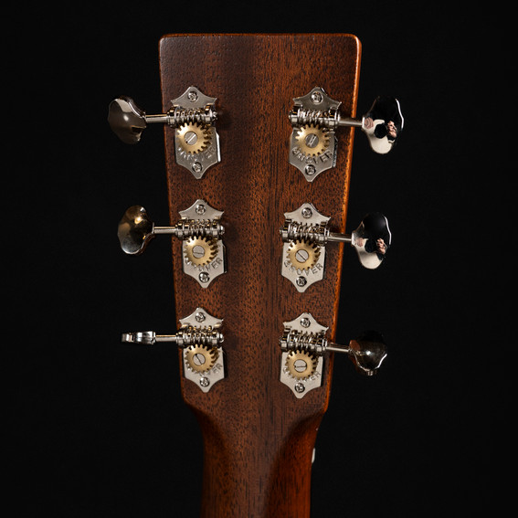 Martin D16e Rosewood Acoustic Electric Guitar Martin D16e Rosewood Acoustic Electric Guitar