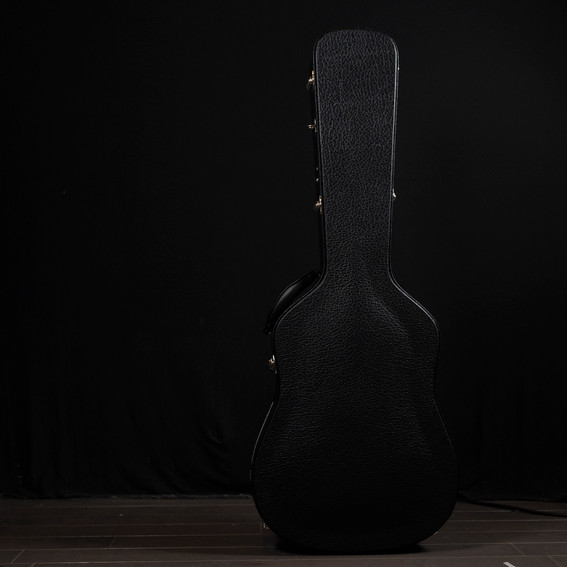 Bourgeois "The Champ" Dreadnought - Aged Tone Adirondack