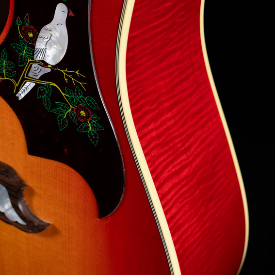 Gibson Dove Original Acoustic Guitar - Vintage Cherry Sunburst