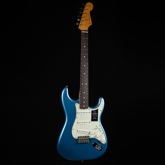 Fender Road Worn '60s Strat - Lake Placid Blue
