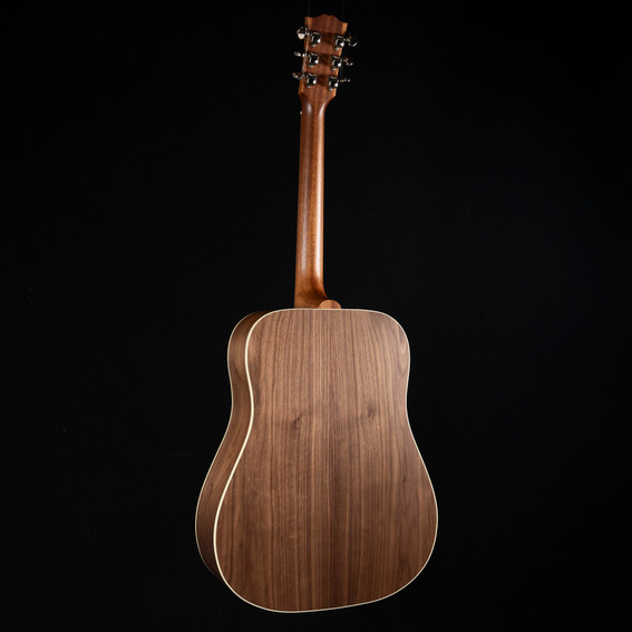 Gibson Hummingbird Studio Walnut - Satin Walnut Burst #4079 Gibson Hummingbird Studio Walnut - Satin Walnut Burst #4079