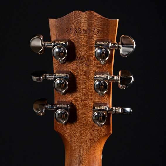 Gibson Hummingbird Studio Walnut - Satin Walnut Burst #4079 Gibson Hummingbird Studio Walnut - Satin Walnut Burst #4079