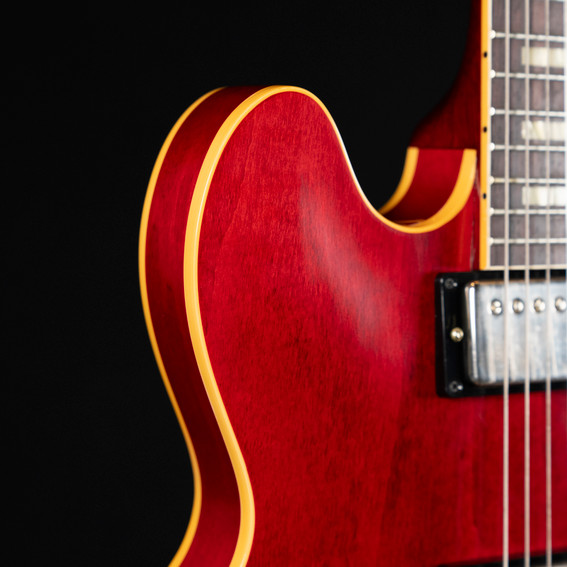 Gibson Custom Shop 1964 Reissue ES-335 Semi-Hollow Electric Guitar - Sixties Cherry
