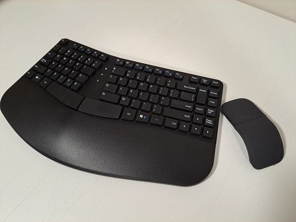 Combo Keyboard Contour Bluetooth with Curved mouse Bluetooth
