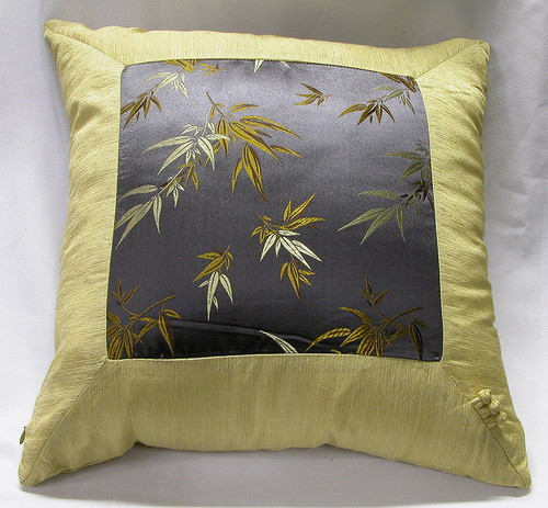 18 Blue Bamboo Pillow