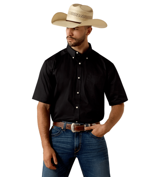 Lightweight Twill Classic Fit Shirt