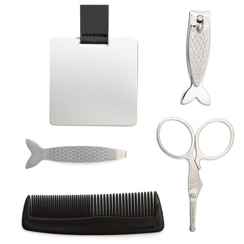 Kikkerland Fisherman Grooming Kit