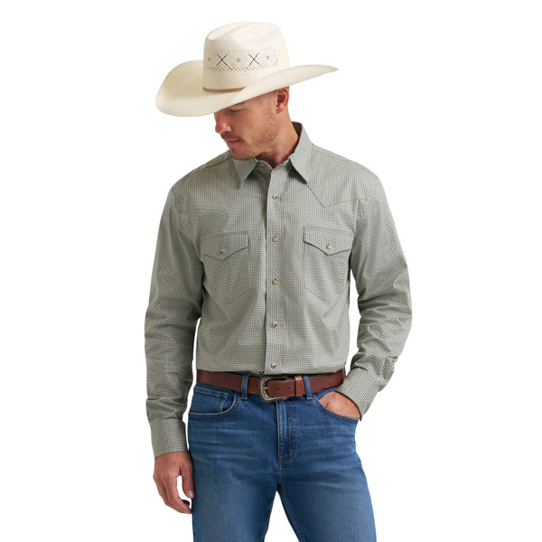 Wrangler® 20X® Competition Advanced Comfort Long Sleeve Shirt - Classic Fit
